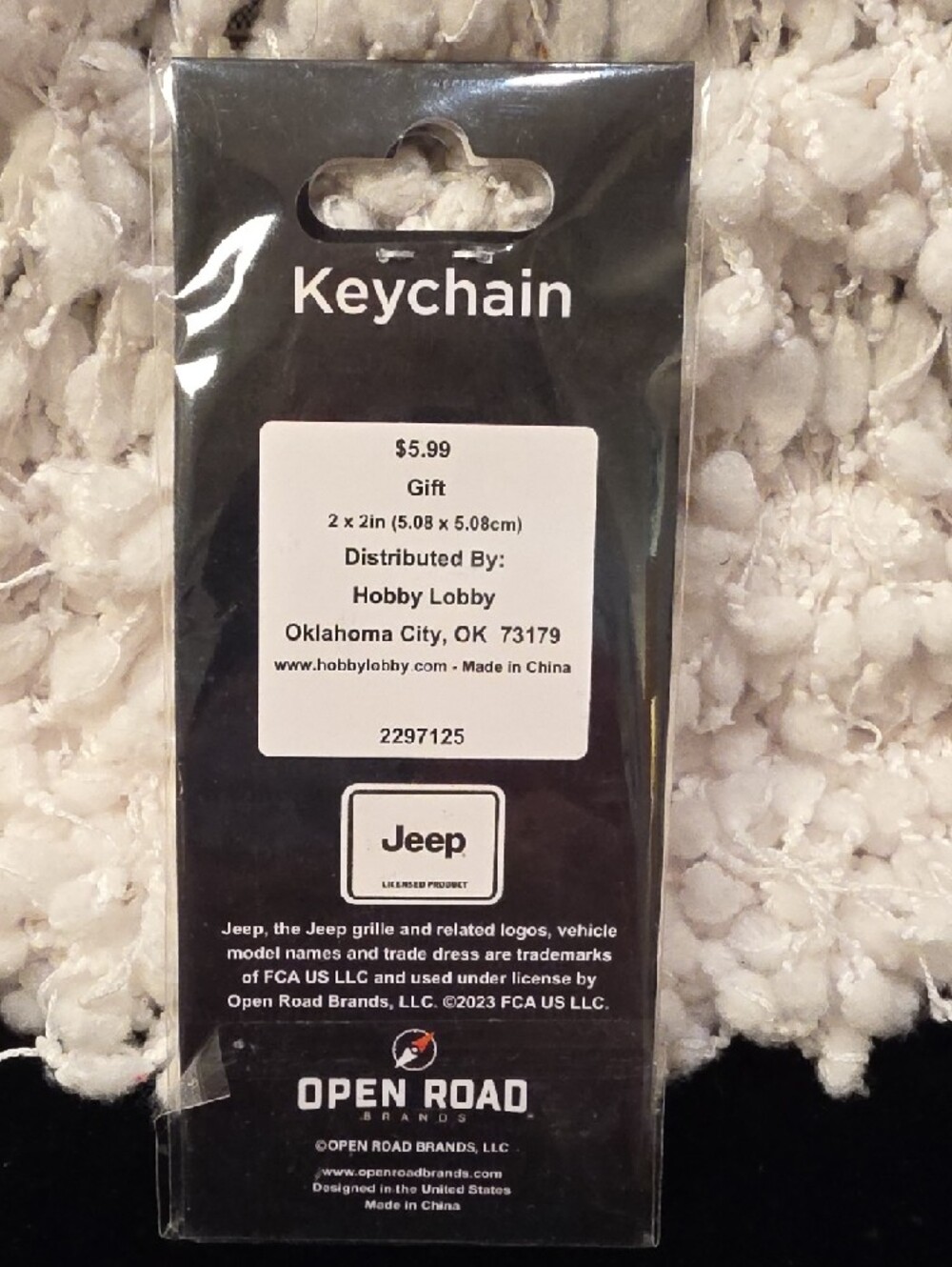 Jeep Red Logo Keychain with Silver Clip - Picture 4 of 9
